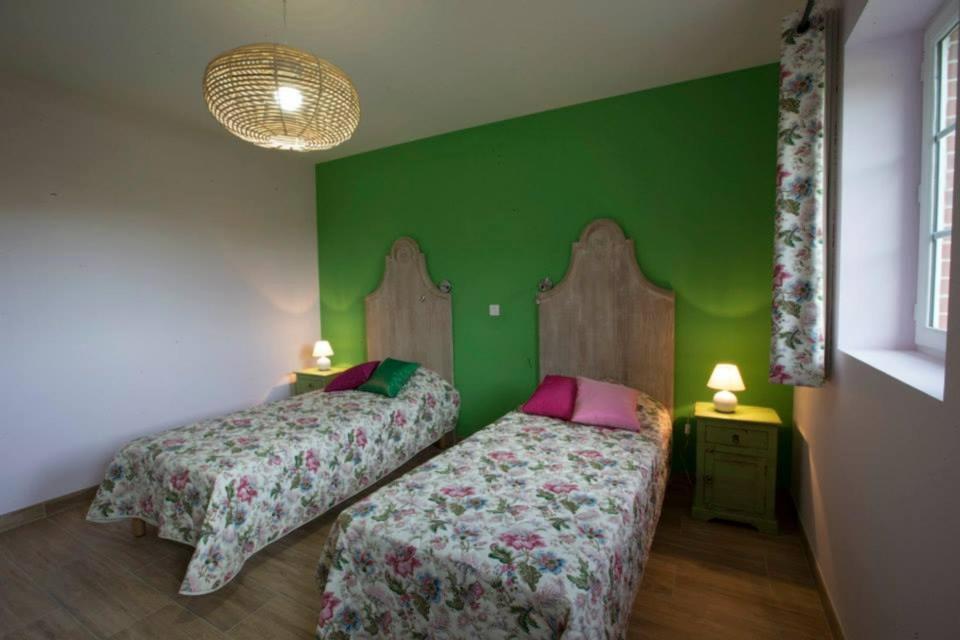 Bed and Breakfast Le parc de Crécy Exterior foto
